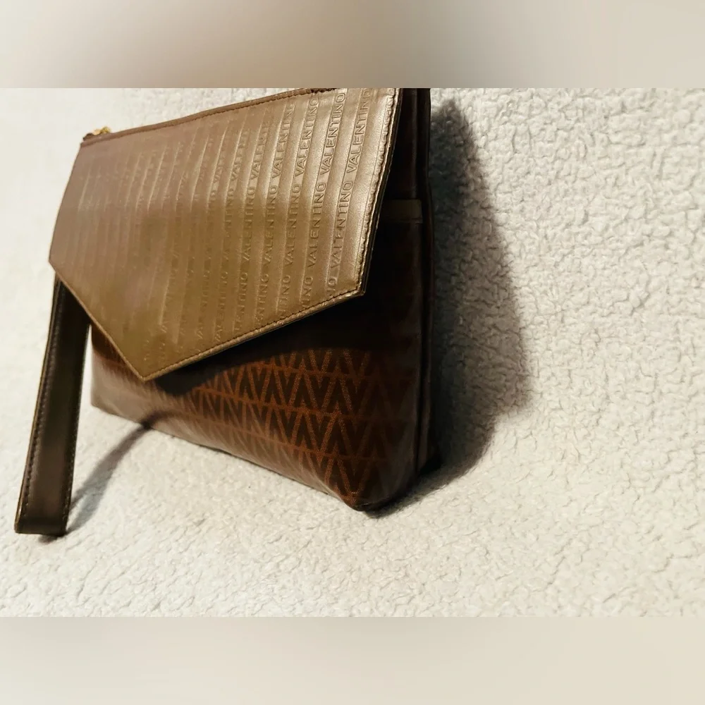 Mario Valentino Monogram Clutch/Wristlet - Picture 5 of 12